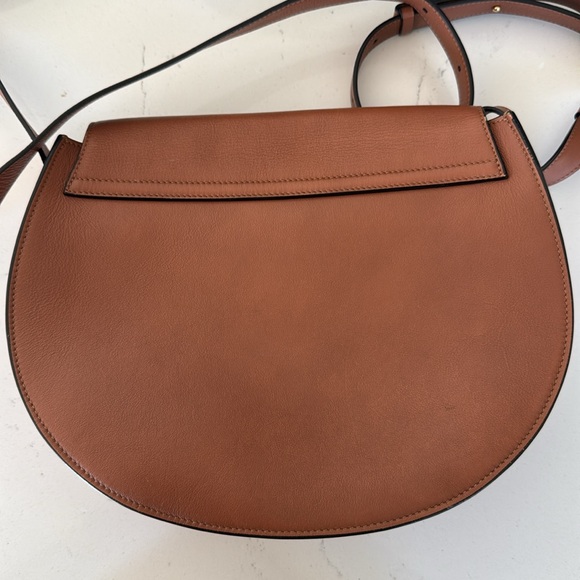 Cuyana Brown Leather Crossbody Bag - Picture 4 of 5